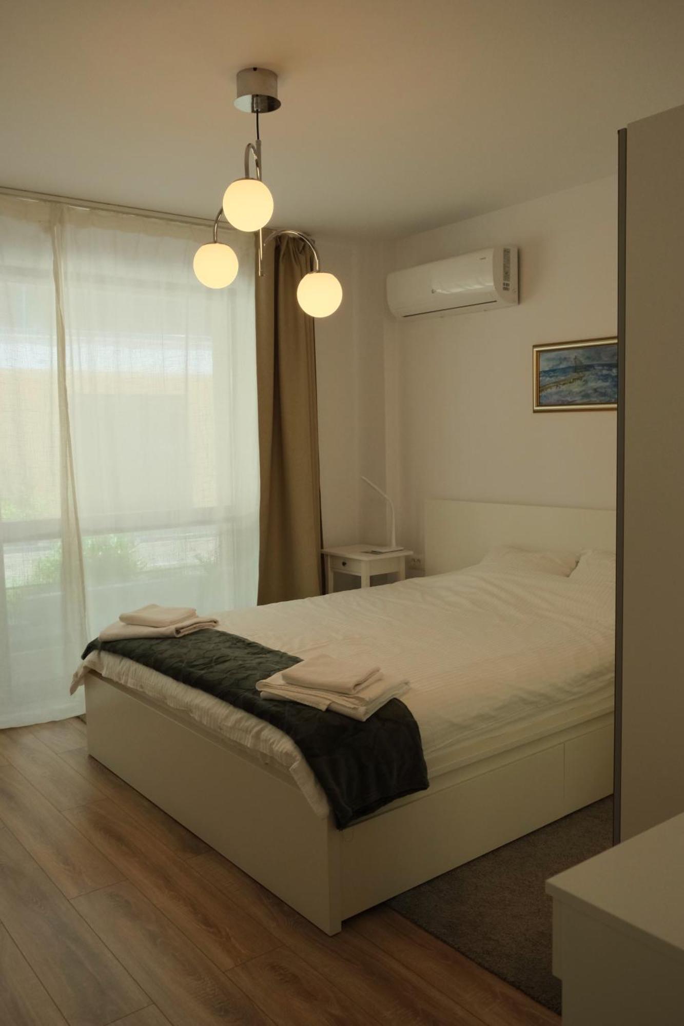 Bucharest Booking Apartments-Self Check-In Exterior photo