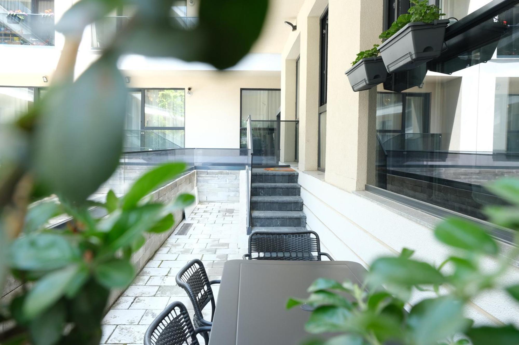 Bucharest Booking Apartments-Self Check-In Exterior photo